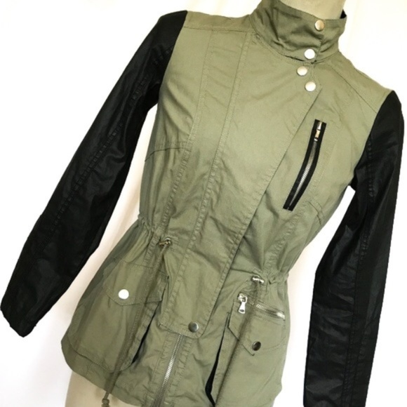 Bernardo Jackets & Blazers - Bernardo Military Green Utility Jacket, Size XS :H